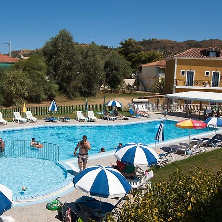 Plubis Studios Kalamákion Dış mekan fotoğraf