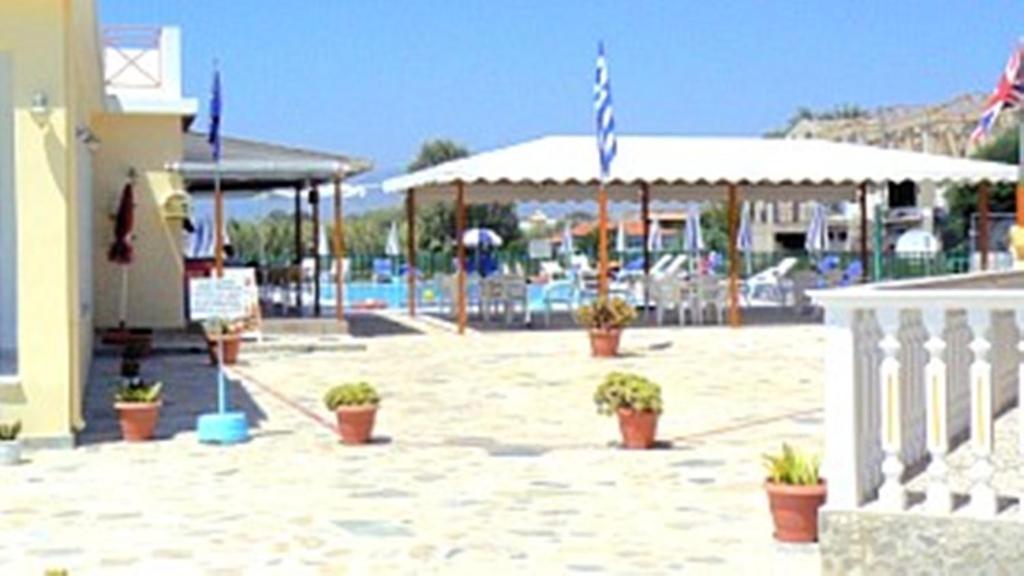 Plubis Studios Kalamákion Dış mekan fotoğraf